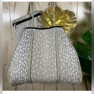 Neoprene Tote Bag Ivory Doe